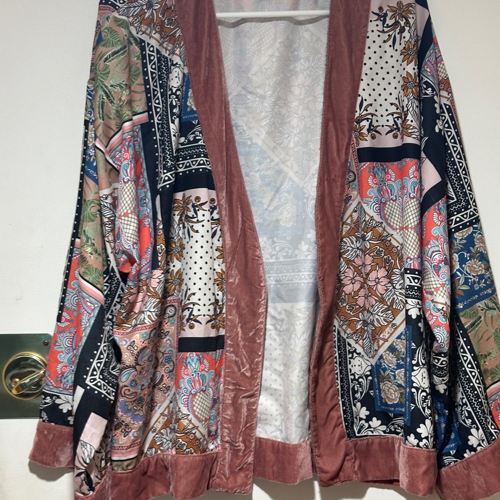 Tolani Collection Patchwork Multicolor Velvet Kim… - image 2